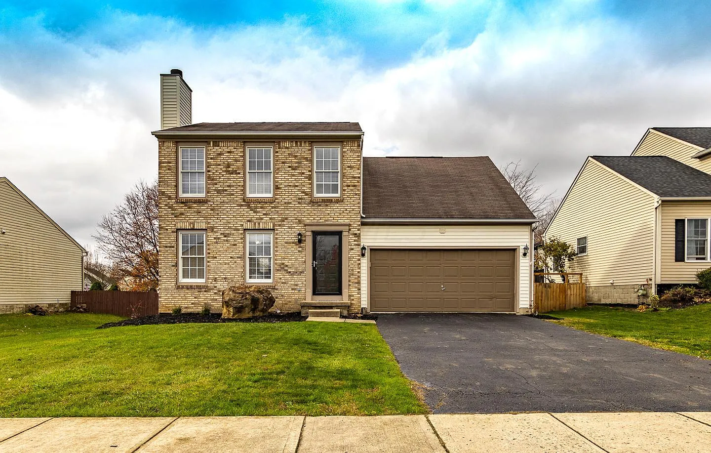 1813 Far View Pl photo 1