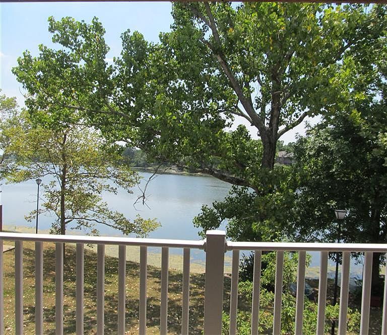 1st image of 2414 Lake Park #6204