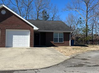 89 Parkers Pointe Dr, Manchester, TN 37355
