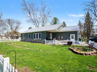 405 Jefferson St, Coleman, MI 48618