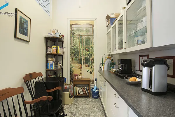 Rented by FirstService Realty (legacy) | media 15