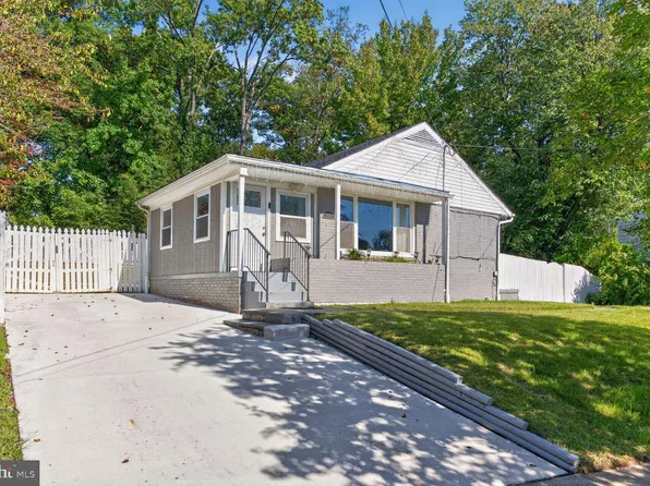 9321 Lynmont Dr, Hyattsville, MD 20783