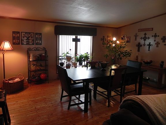4th image of 17174 Louise Dr