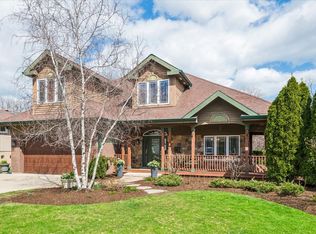 1311 Carlisle Pl, Deerfield, IL