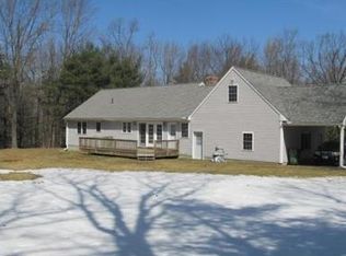 2 Bennett Ln, Holland, MA 01521