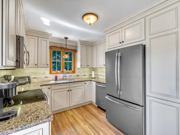 22 Witte Drive, Middletown, NY 10940