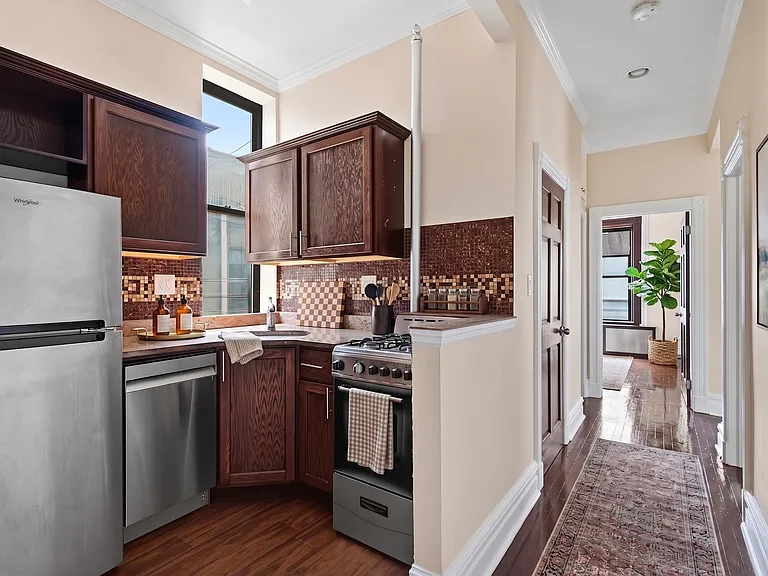 504 W 146th St #5B — Photo 2