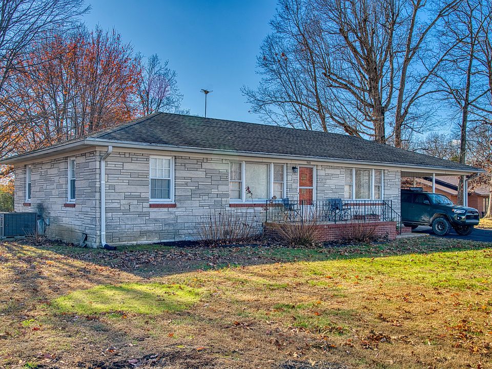948 W Main St, Hohenwald, TN 38462 Zillow