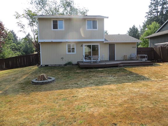 5th image of 333 99th Dr SE