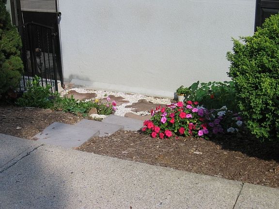 steps to private entrance