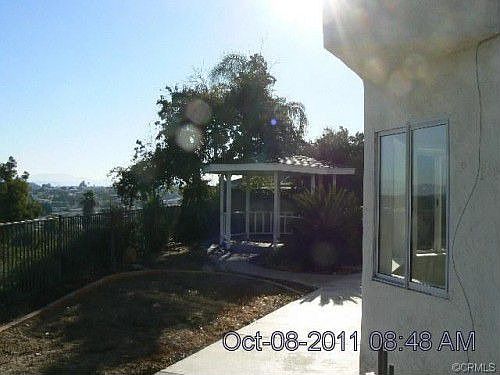 2nd image of 39350 Via Montero