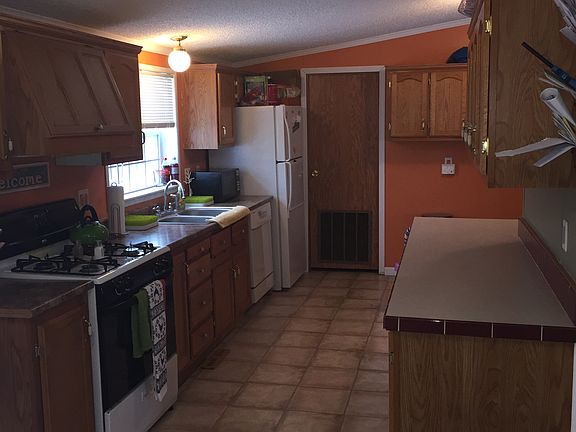 2nd image of 8176 Eaton Dr
