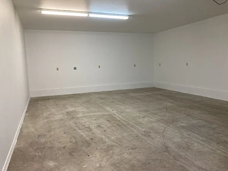 2037 NE Stephens St #1 — Photo 10