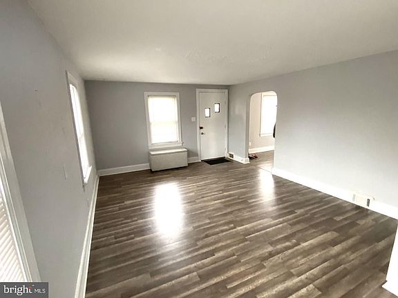 2nd image of 864 Whitehorse Mercerville Rd