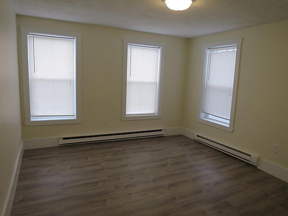 2nd image of 3 Elm St