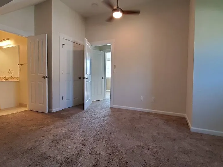 1823 21st Ave #1 — Photo 6