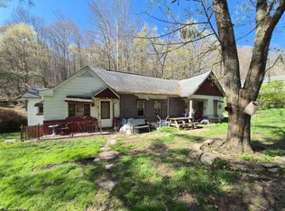 1341 Bunner Ridge Rd, Fairmont, WV 26554