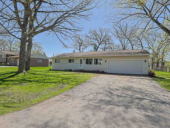 2nd image of 7405 Wooded Shore Dr