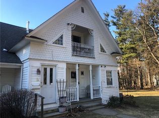 36 Oakland Ave, Warwick, NY 10990