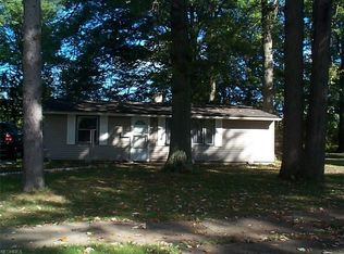 2230 Hamilton St SW, Warren, OH 44485