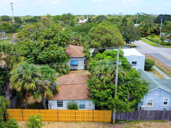 506 Evergreen Lake Park Dr, West Palm Beach, FL 33404
