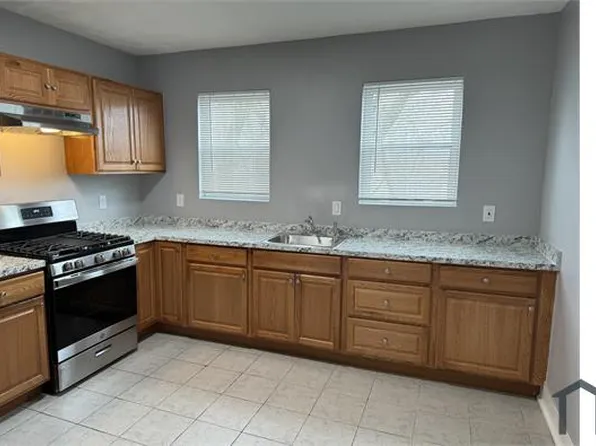 7 Carlton Ter #2, Lynn, MA 01902