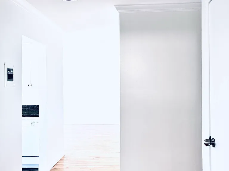 1280 Madison Ave #204 — Photo 11