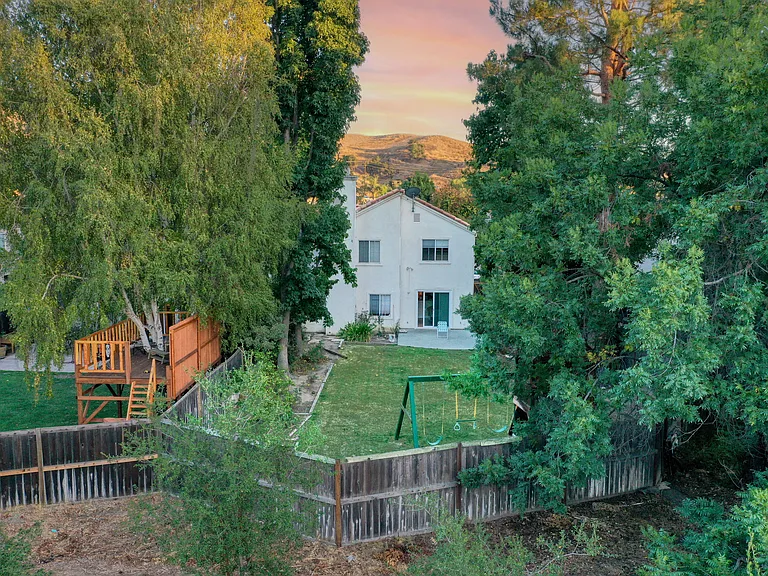 4345 Willow Glen St — Photo 80