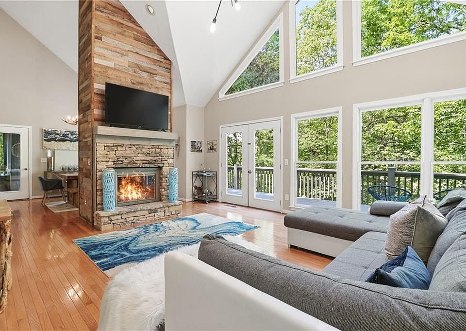 1st image of 2345 Quail Cove Dr