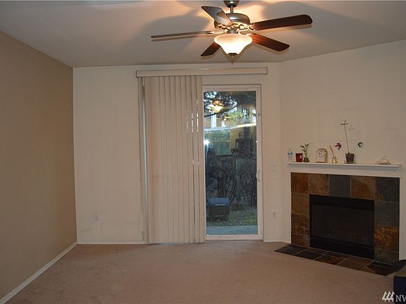 4th image of 3116 164th St SW APT 2102