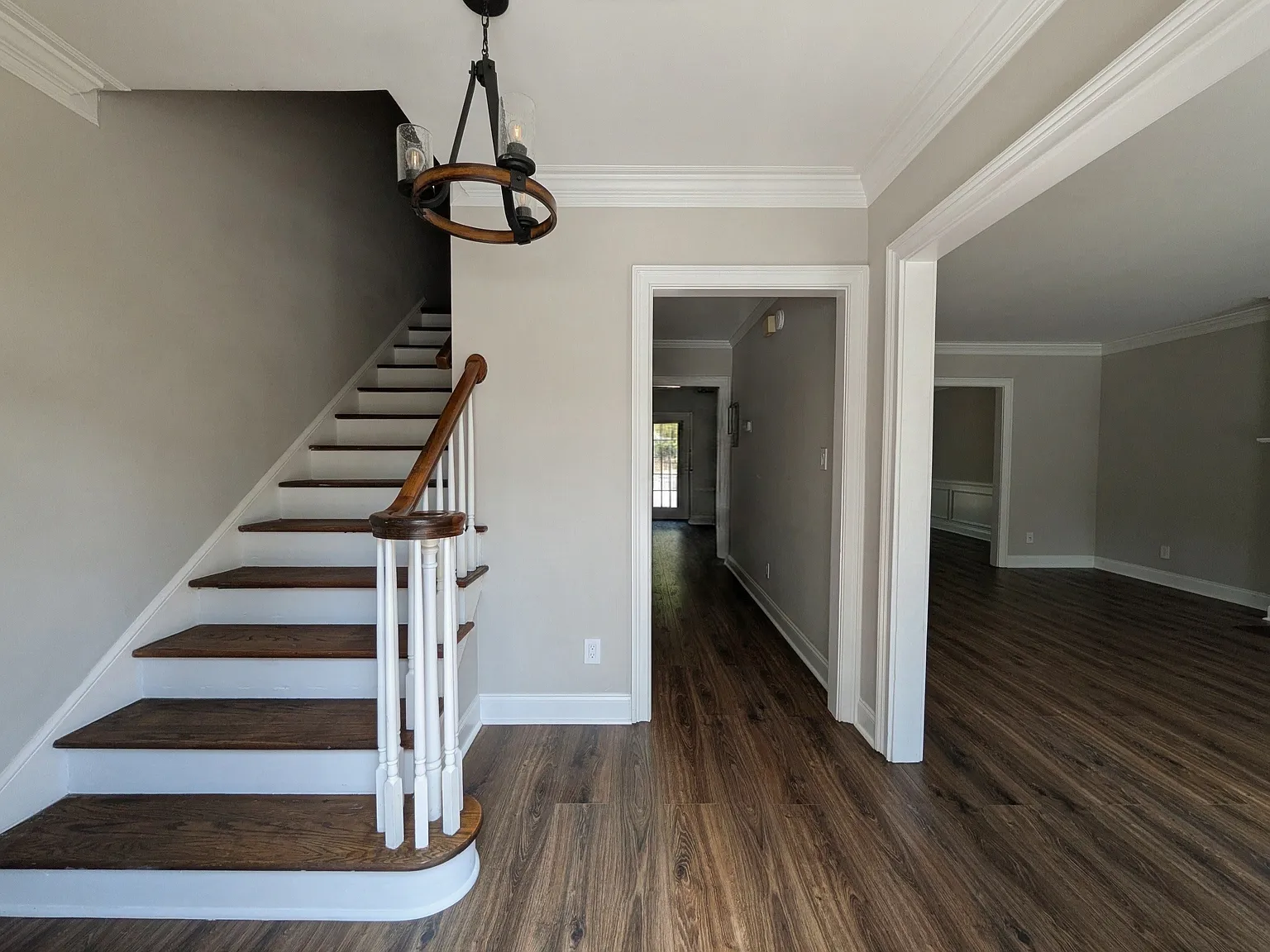 2 bed, 2.5 bath, 1518 sqft, $2,950 — Photo 2