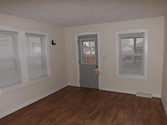 2nd image of 211 Roselawn Ave