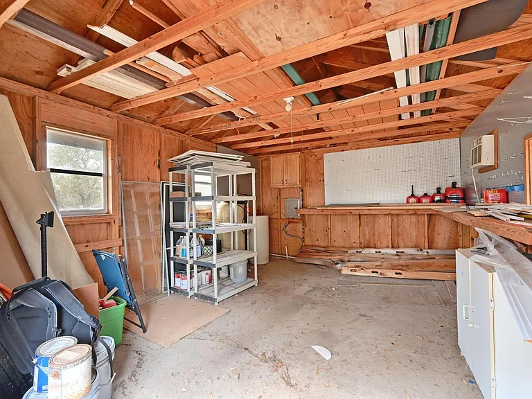 140 Barton Ranch Cir — Photo 32