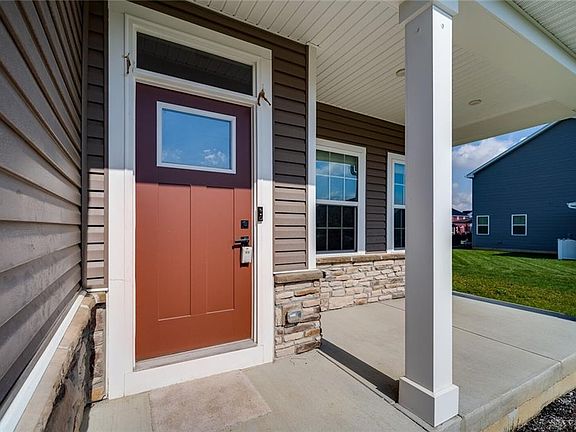 3rd image of 2156 Creswell Dr