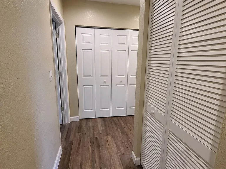 1952 Flamingo Pl — Photo 15