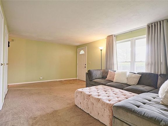 4th image of 6908 Ginger Ave