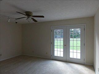 5th image of 1140 Milstead Ave NE