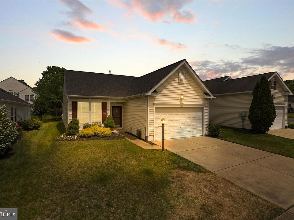 1st image of 17075 Four Seasons Dr