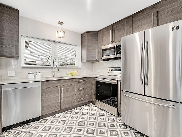 510 Forest Ave — Photo 7