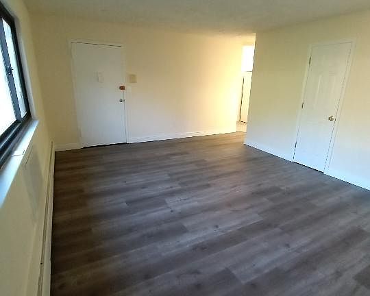 3rd image of 105-111 N Kensico Ave #4-C