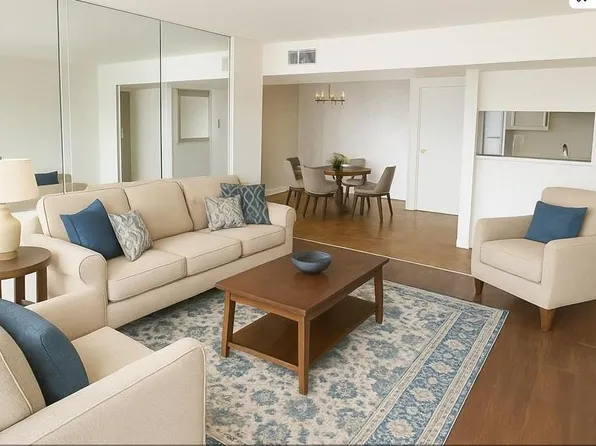 8529 Hearth Dr APT 34, Houston, TX 77054