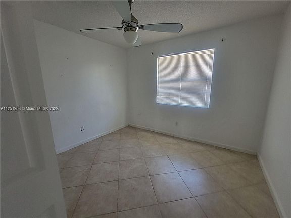 5th image of 281 NW 36th Ave #281