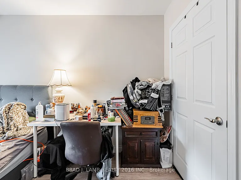 2904 A Danforth Ave #3 — Photo 13