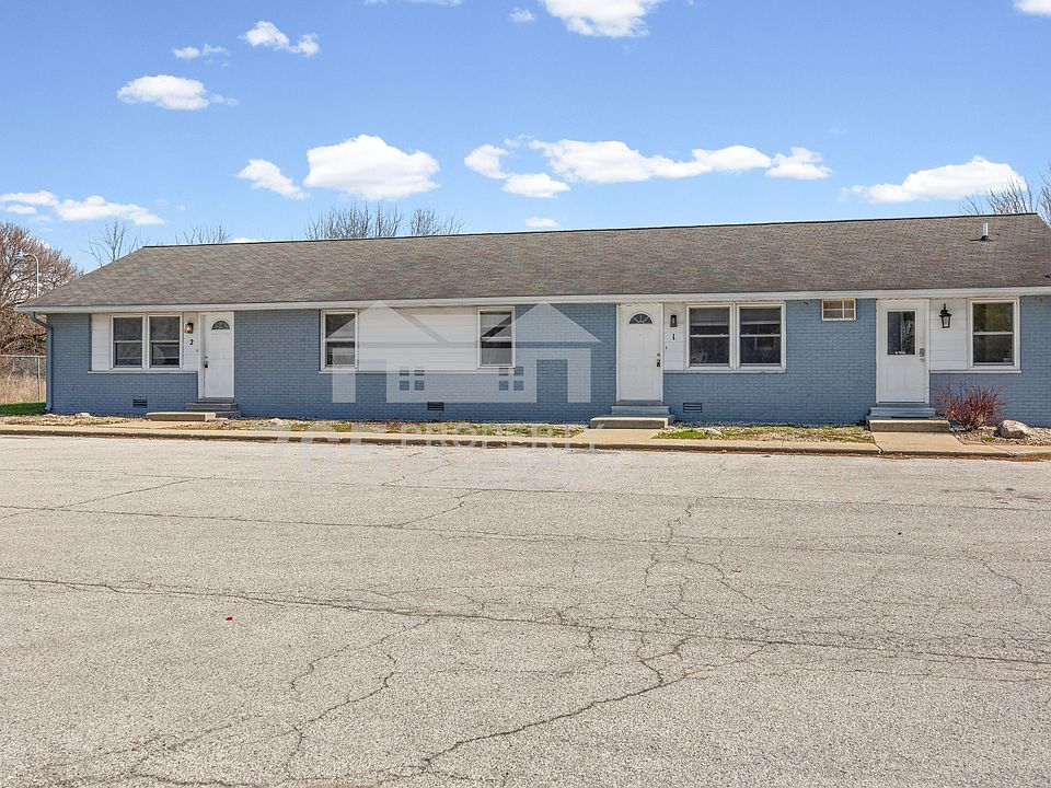 1st image of 2930 Albright Rd APT 2