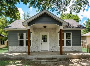 1304 N Rockwall Ave, Terrell, TX 75160