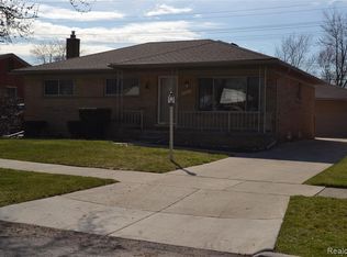 6143 Cambourne Rd, Dearborn Heights, MI 48127