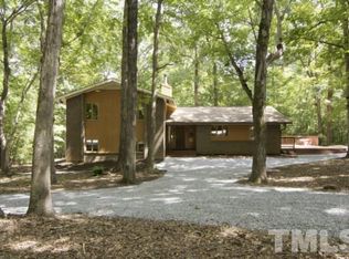 2718 Winningham Rd, CHAPEL HILL, NC 27516