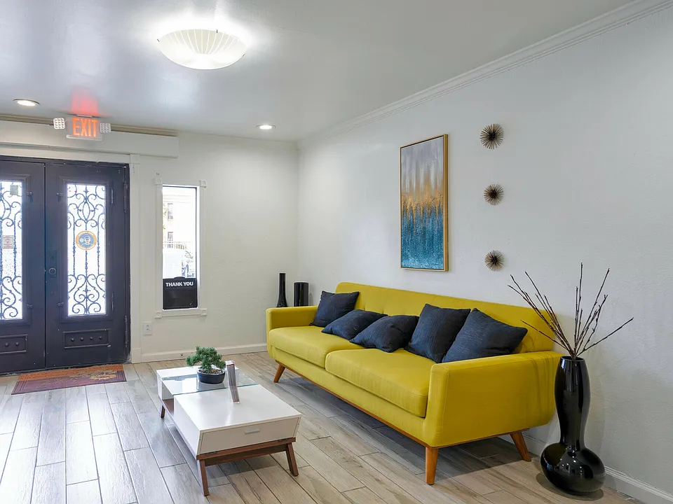 Raintree Apartment Homes