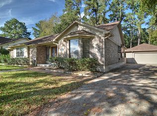 118 Lake View Cir, Montgomery, TX 77356