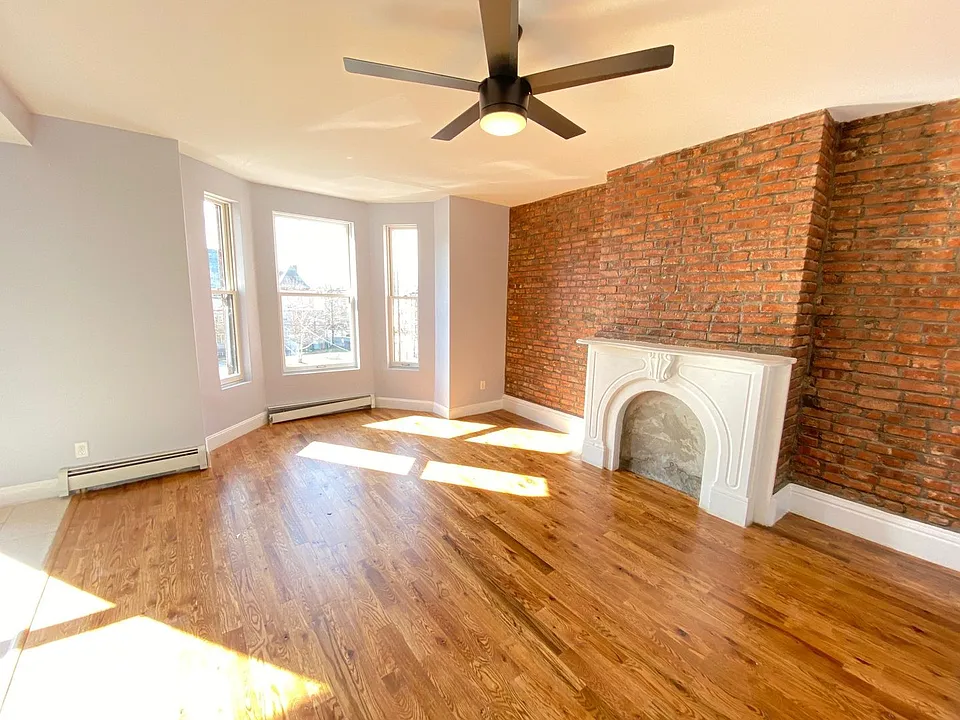 10 Farrington St.